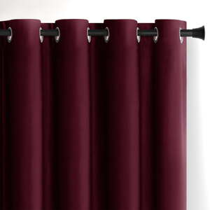 Vínovočervený zamatový dimout záves 140x245 cm Eyelets – Restilo
