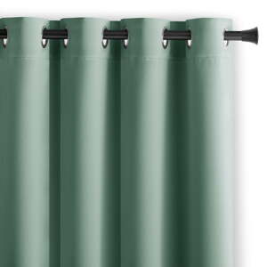 Svetlozelený zatemňovací záves 140x175 cm Eyelets – Restilo